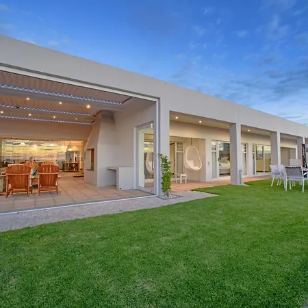 Sensiri Orca Beach Villa Langebaan Exterior foto