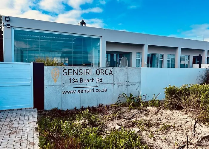 Sensiri Orca Beach Villa