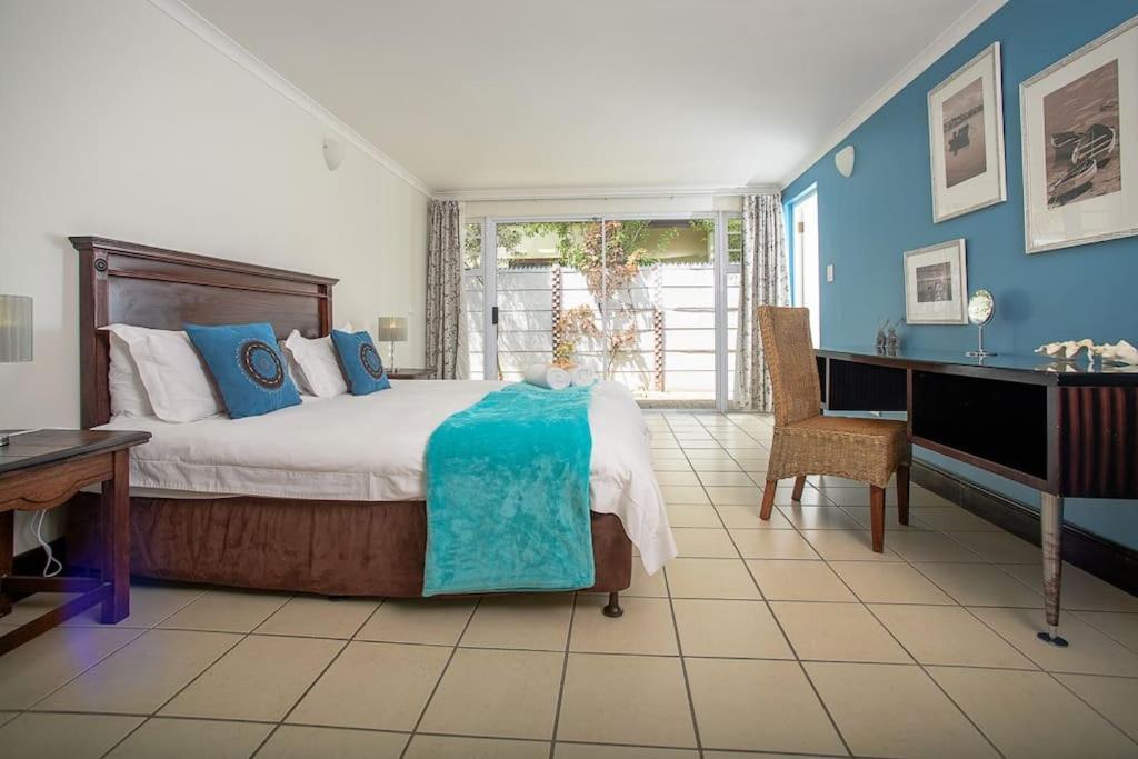 Sensiri Orca Villa *